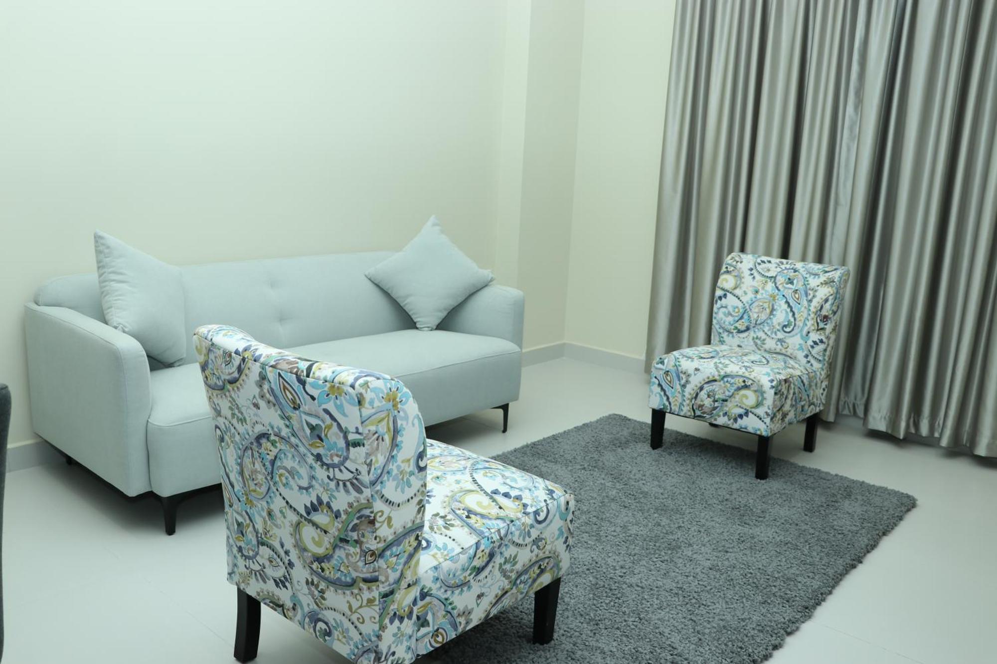 Jarzez Hotel Apartments Al Hail 锡卜 外观 照片