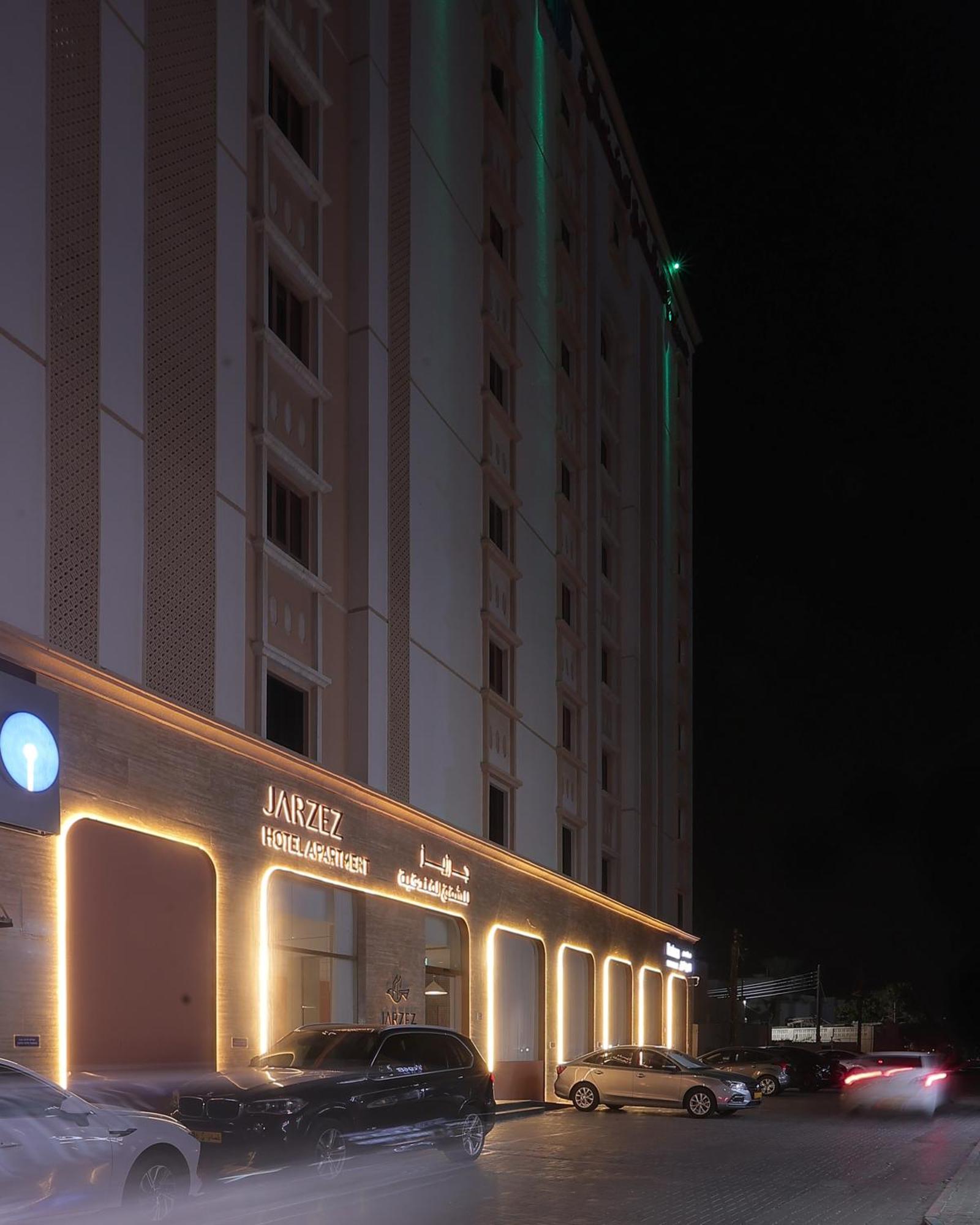 Jarzez Hotel Apartments Al Hail 锡卜 外观 照片